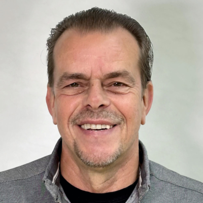 Jörg Graf Gellert, Mitarbeiter Verkauf